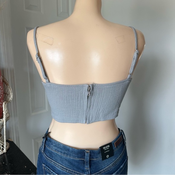 LANE 201 ON MY LEVEL TANK - Picture 8 of 10